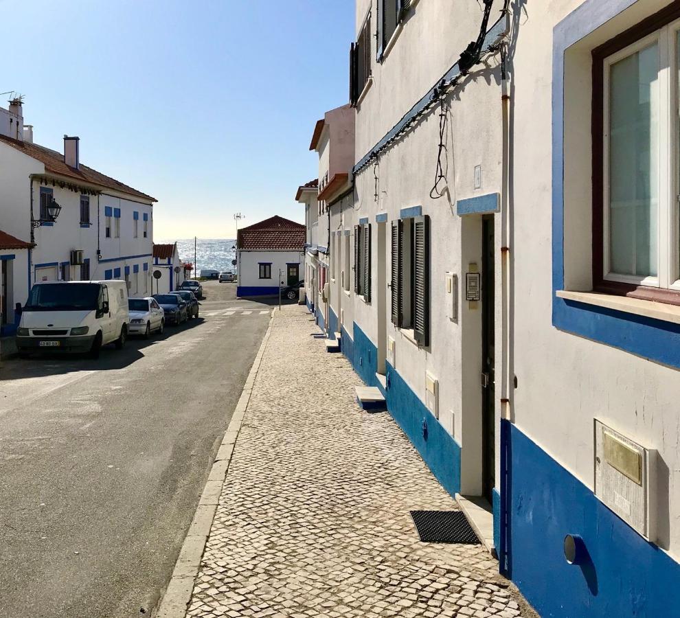 Pé na Areia, Alojamento Local Porto Covo Exterior foto